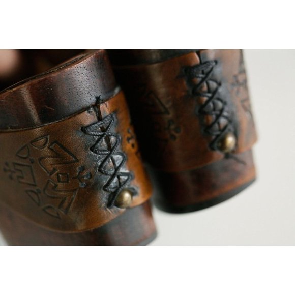 Vintage 70s Leather Hand Tooled Wood Sole Slip on Clogs 10B - Picture 8 of 10